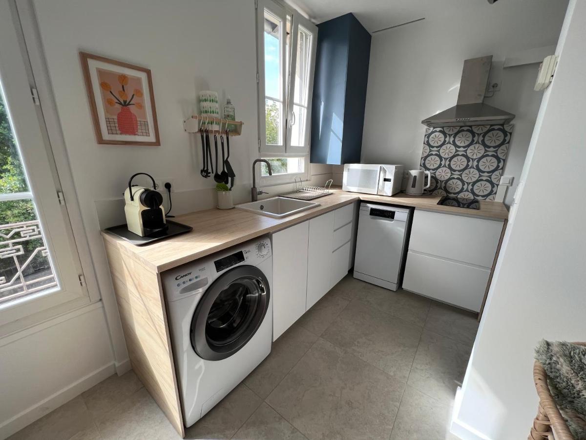 Apartment L'evasion Bleue, Clamart, Paris *